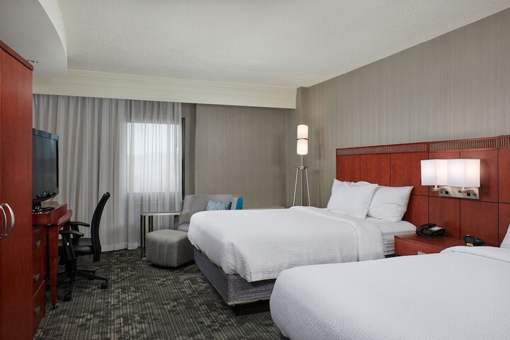 Room 3 of 23
