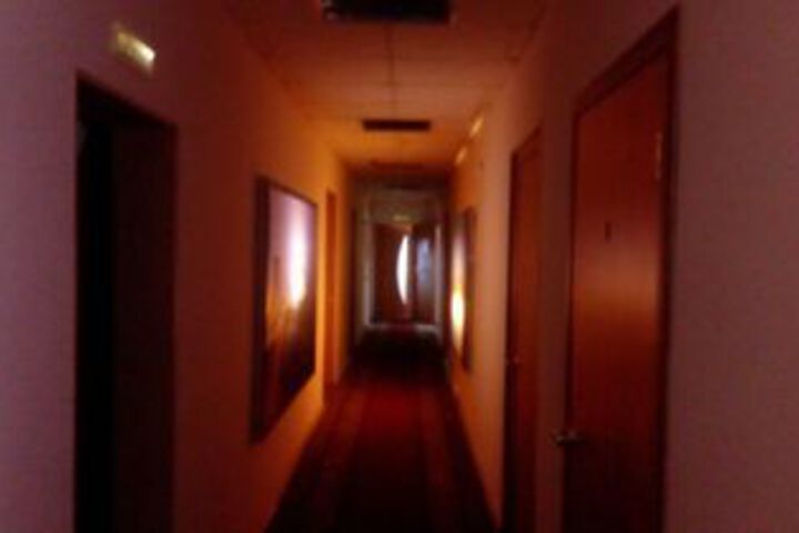 Ballroom/Hall 10 of 19
