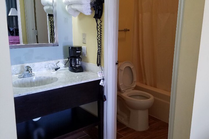 Room 7 of 7