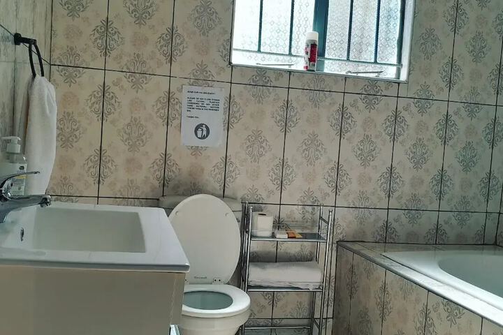 Room 21 of 23