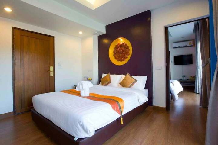 Room 14 of 51