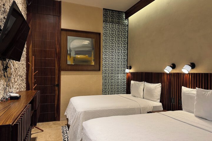 Room 25 of 160