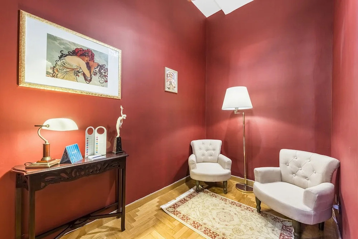 Room 4 of 24