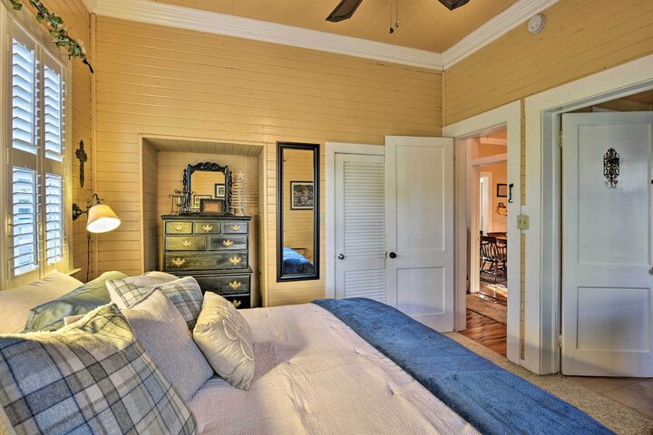Room 8 of 39