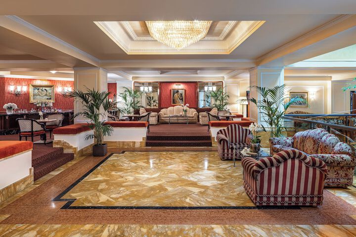 Hotel Interior 8 of 119