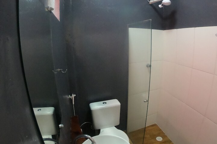 Room 30 of 41