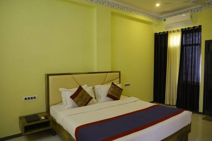 Room 10 of 41
