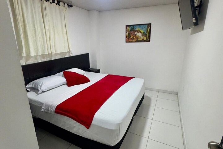 Room 72 of 91
