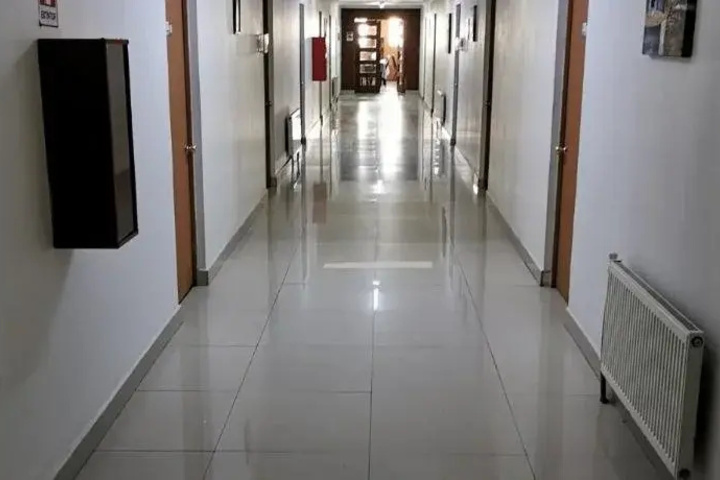 Room 11 of 15
