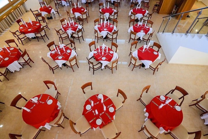 Dining 226 of 340