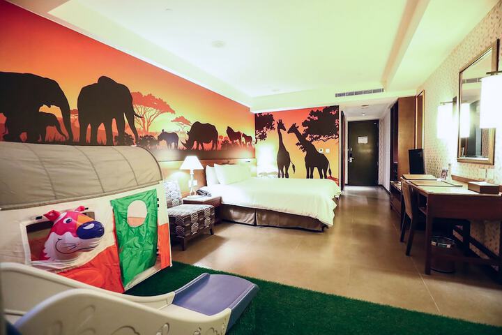 Room 20 of 123