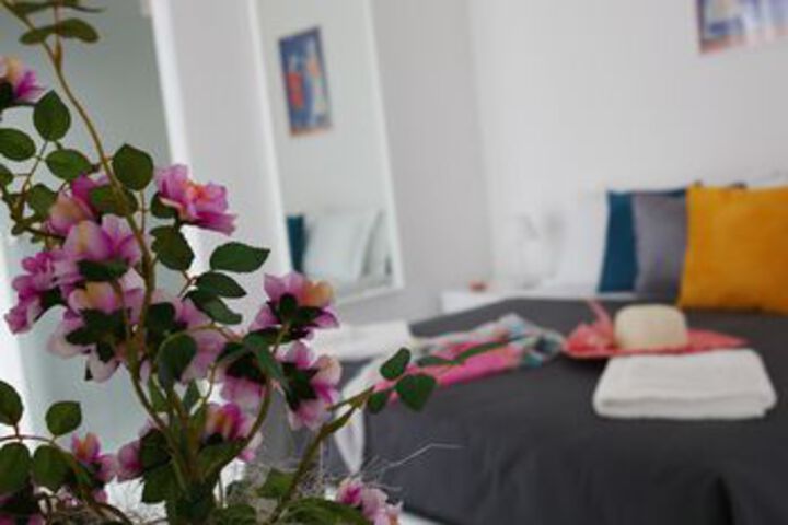 Room 12 of 21