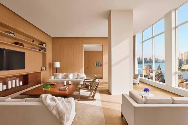 Room 38 of 109