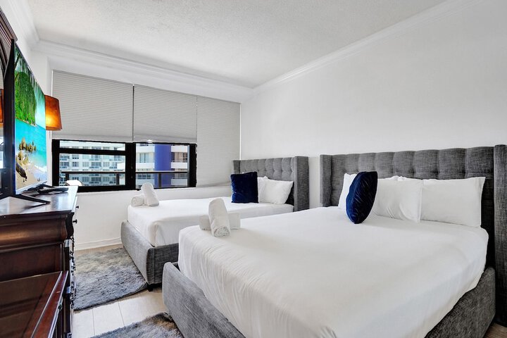 Room 557 of 723