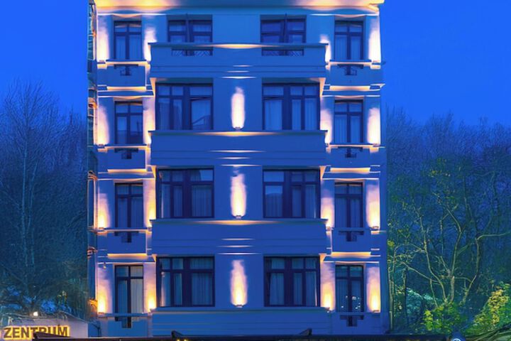 Hotel 66 of 71