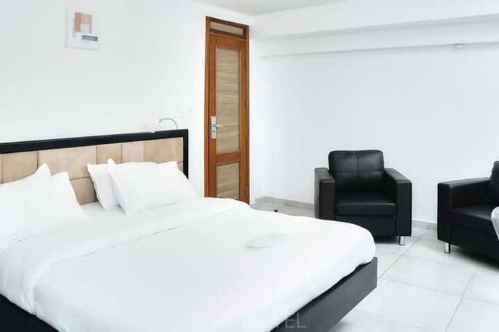 Room 17 of 56