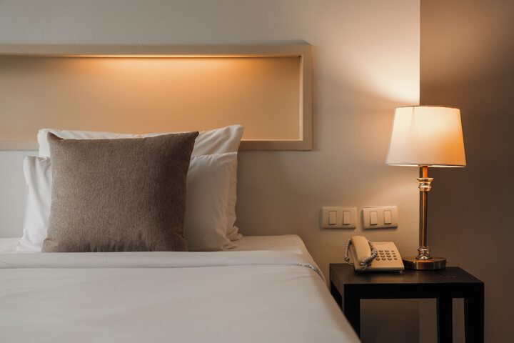 Room 20 of 118