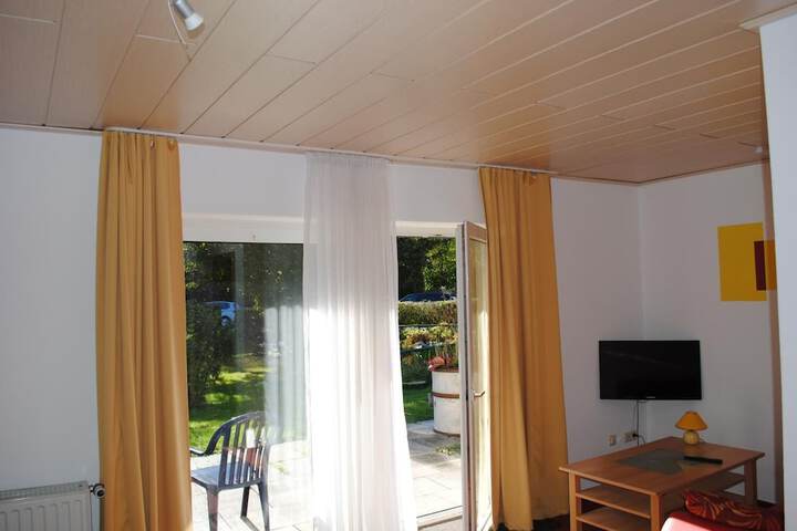 Room 6 of 45
