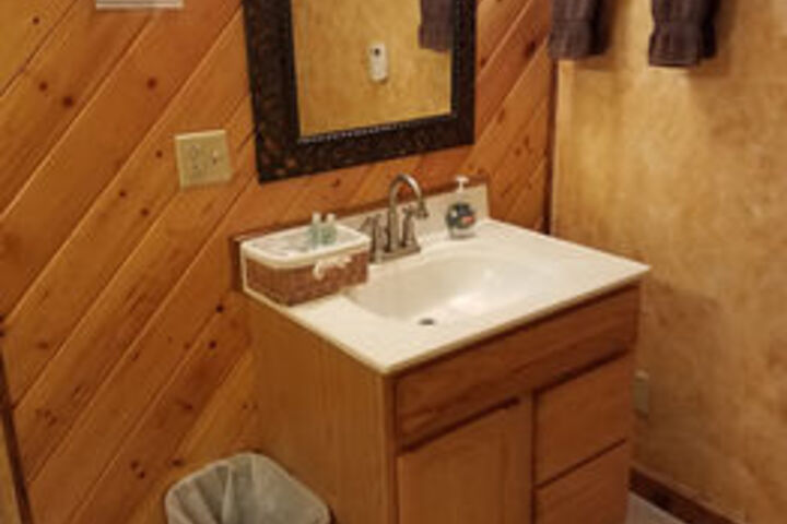Room 12 of 66