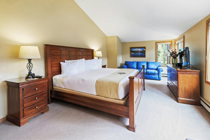 Room 28 of 154