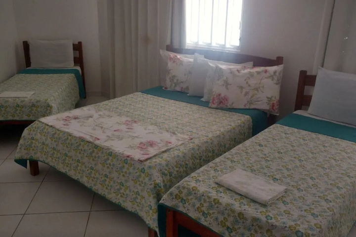 Room 2 of 16