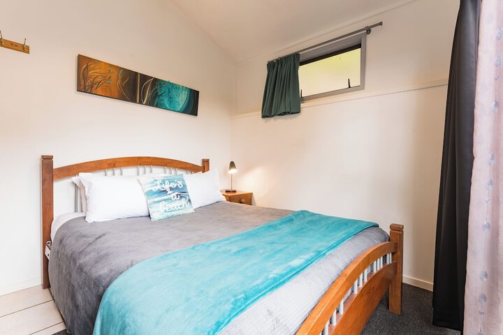 Room 3 of 40
