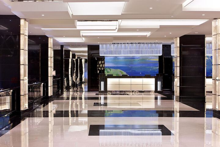 Lobby Photos