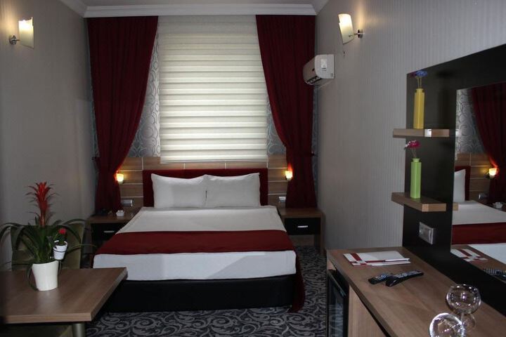 Plaza Hotel Izmir