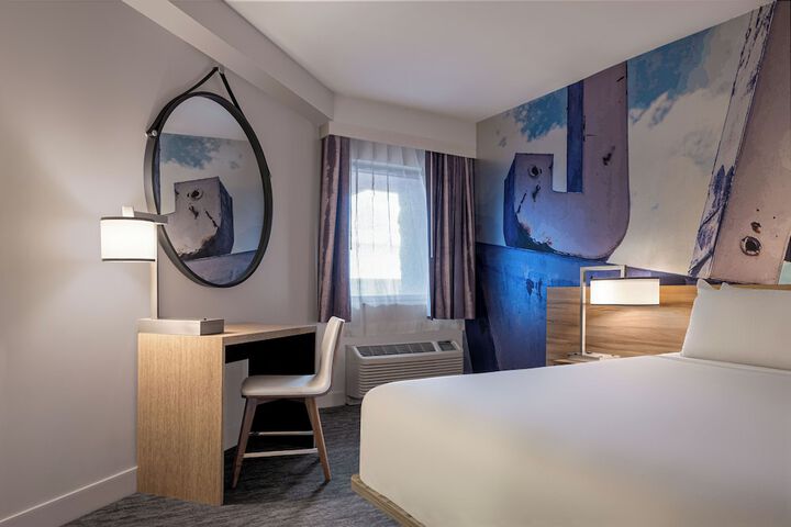 Quadruple King Size Bed (19 of 32)