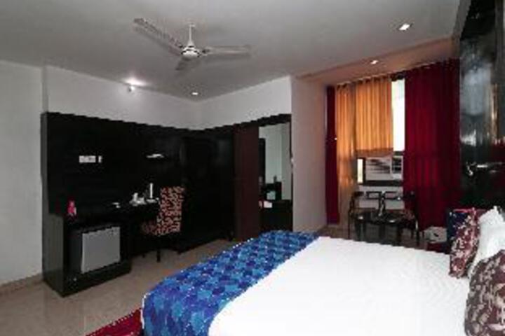 Room 15 of 22