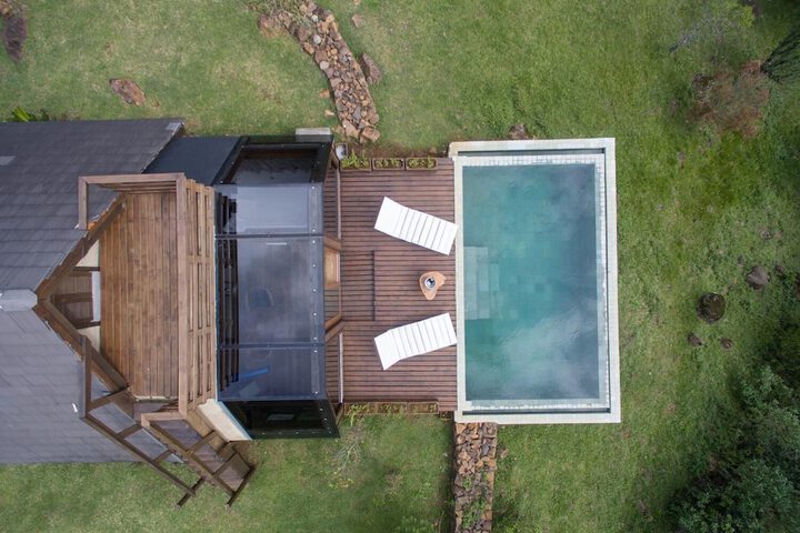 Pool 224 of 253