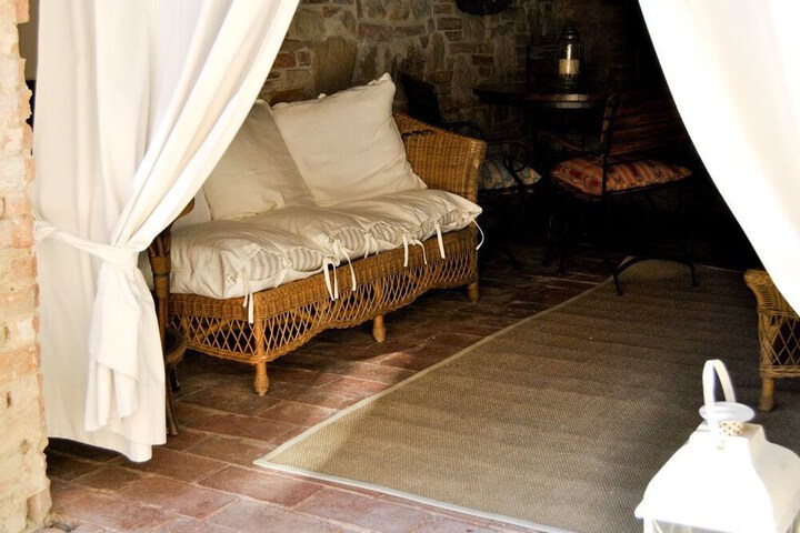 Hotel 106 of 123