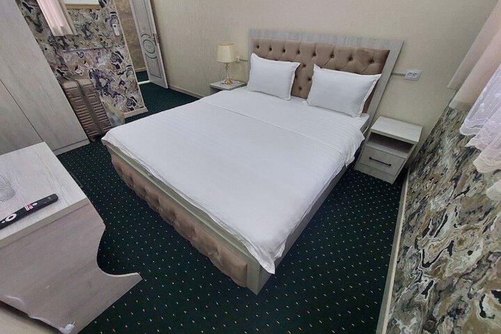 Room 15 of 24