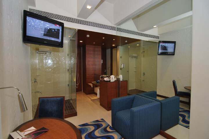 Room 21 of 51