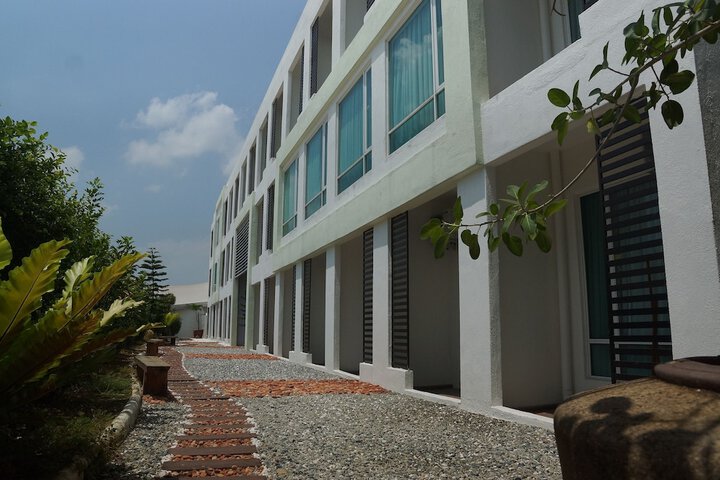 Hotel 58 of 68