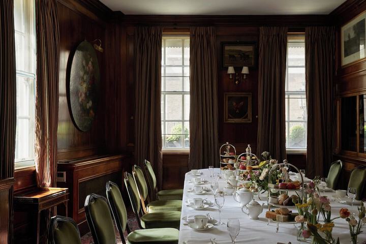 Dining 79 of 119