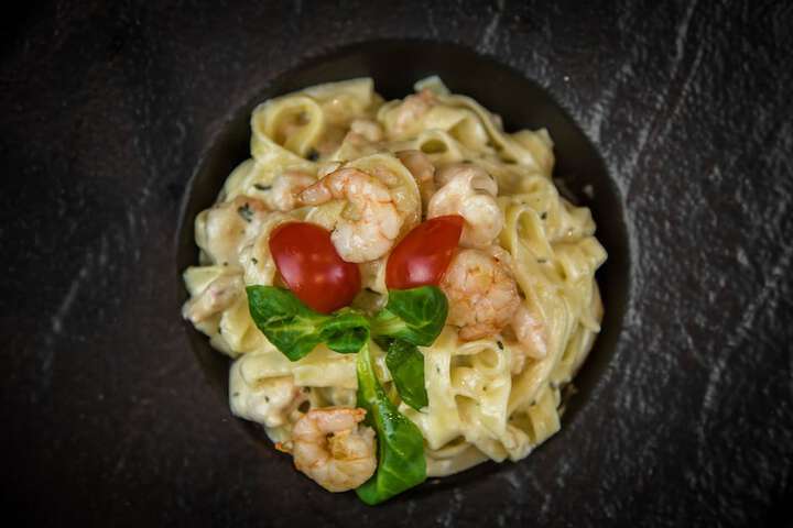 Dining 53 of 87