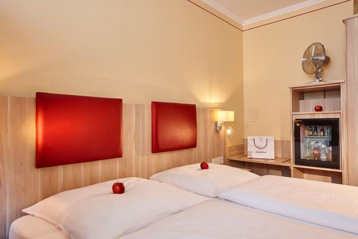 Room 18 of 51