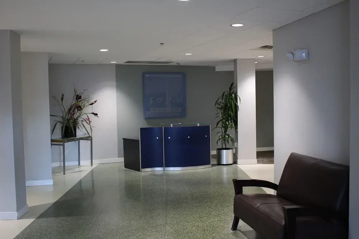 Exterior of Buckhead 374 by Homecomfortstay
