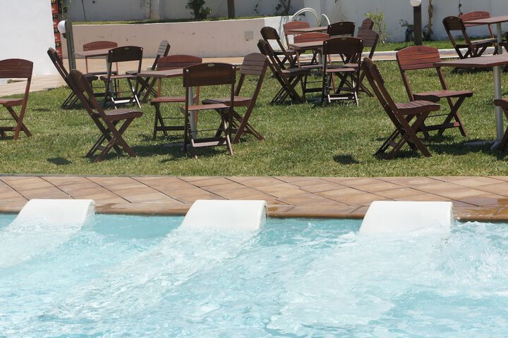 Pool 47 of 103