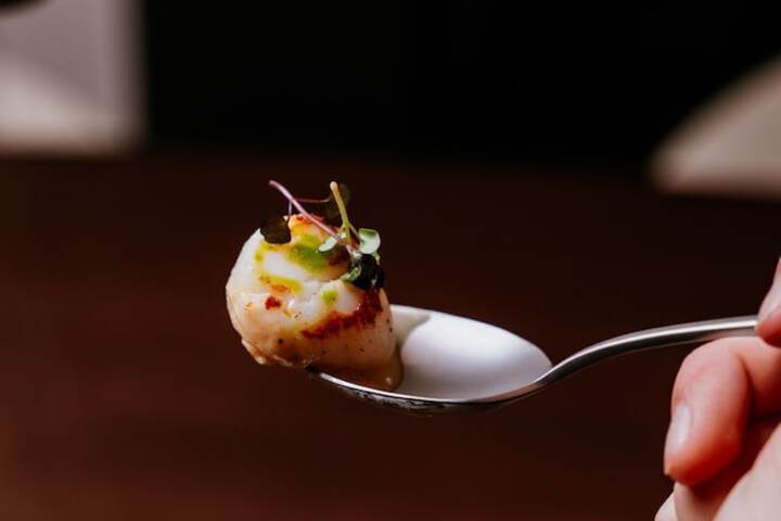 Dining 94 of 96