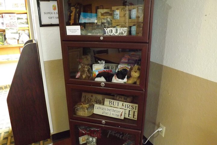 Gift shop