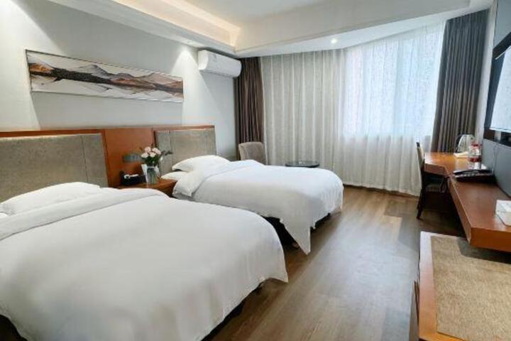 General 5 of 6