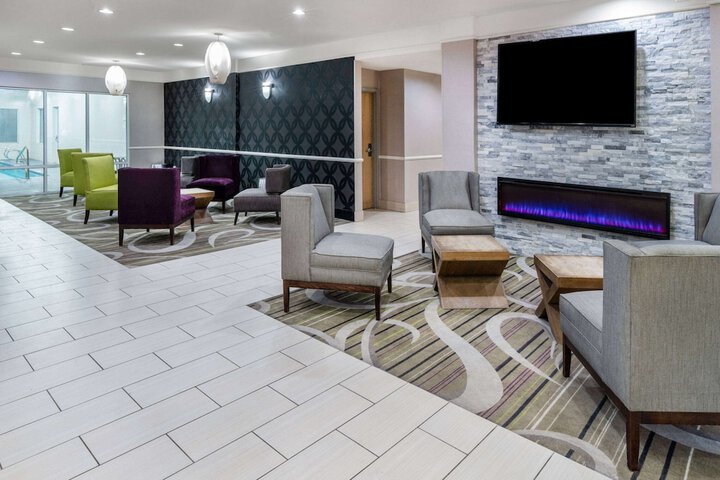 Lobby Entry
