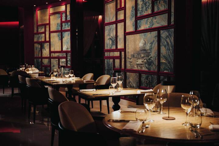 Dining 158 of 233