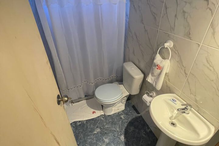 Room 48 of 81