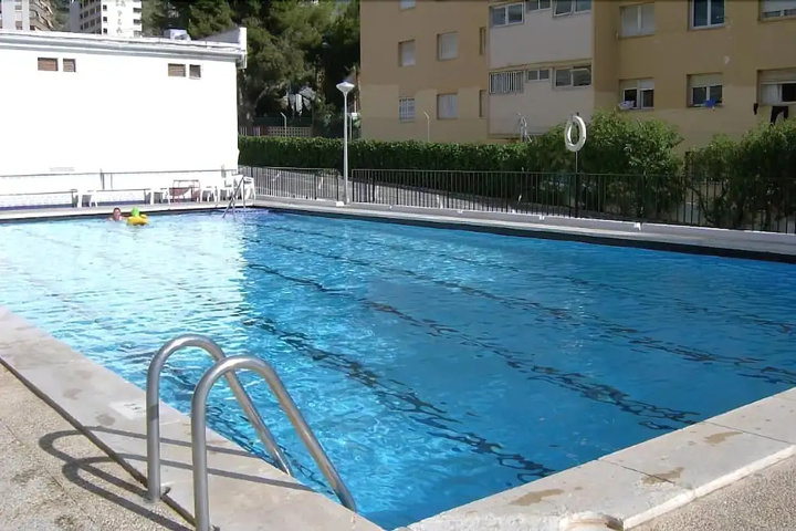 Pools & Facilities
