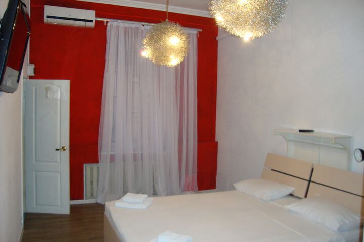 Room 22 of 60