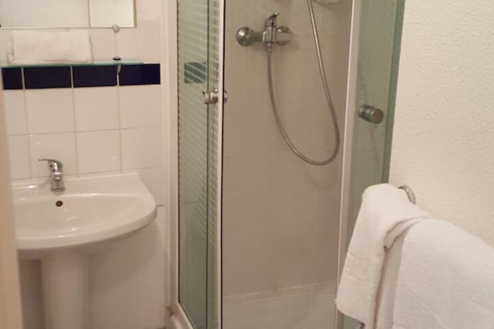 Clean Restrooms