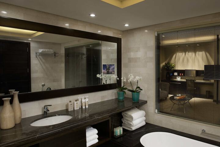 Bath Interior